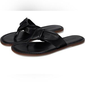 Bernardo Black Knotted Leather Toe-Post Sandals - Women